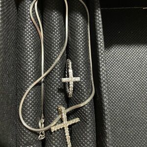Silver 925, necklaace, pendant and ring cross set